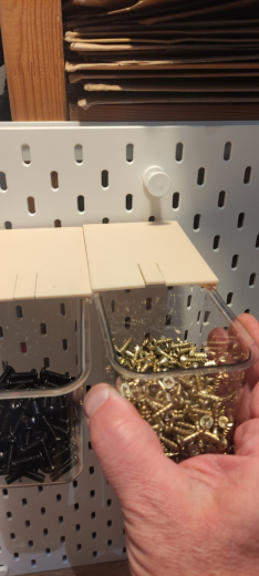 IKEA Skadis Glasbehälter Halterung mit schnappverschluss